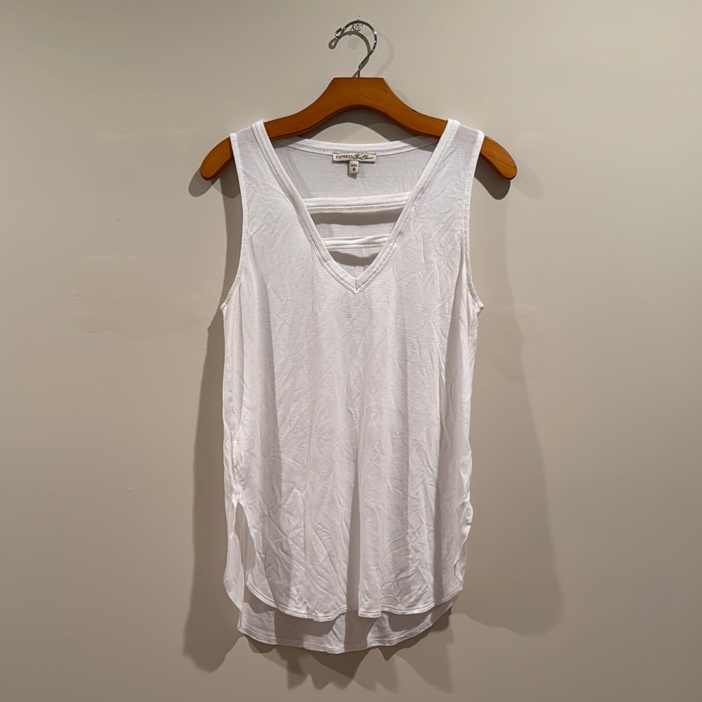 Express White Sleeveless Tank Top Relaxed Fit